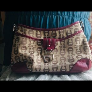 🦋4 for $30🦋EUC Ettienne Aigner shoulder bag